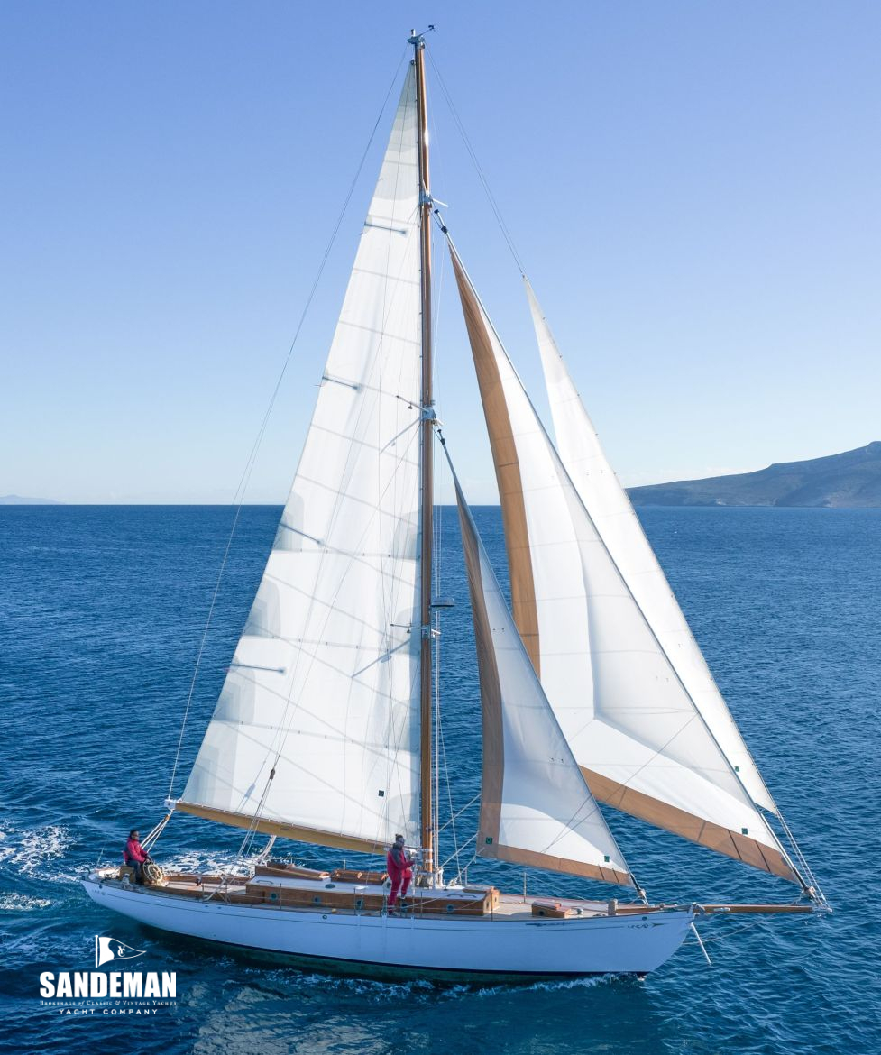 PHILIP RHODES 48 FT BERMUDAN CUTTER 1930/2021 - Sandeman Yacht Company