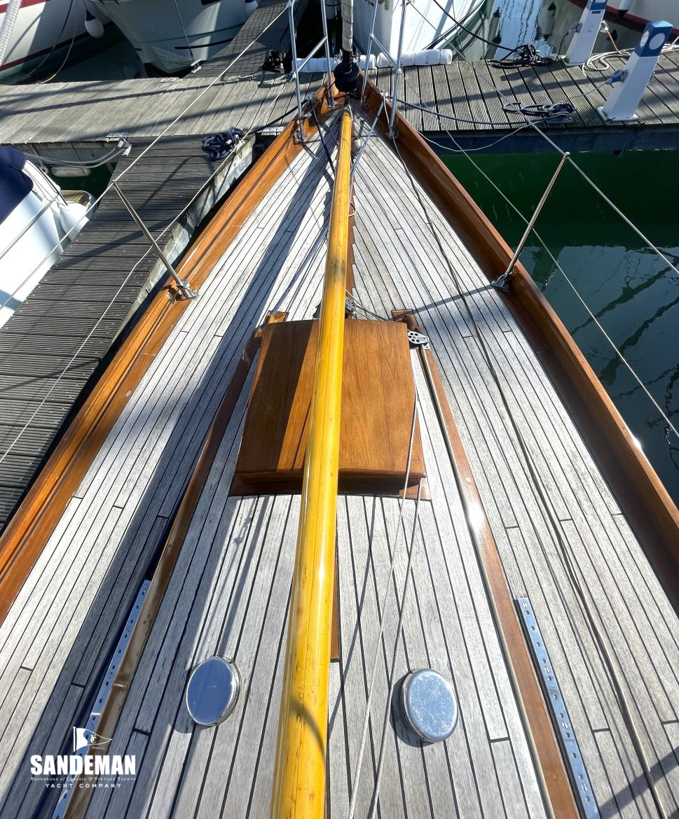 Robert Clark 39 ft Mystery Class Sloop 1938/2001 - Sandeman Yacht Company